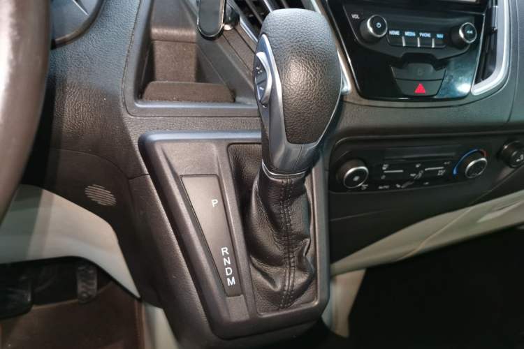 Used Ford Tourneo Custom 2020 2.0T Automatic Elite Edition China VI Standard