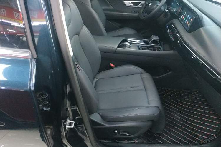 Used Dongfeng Aeolus Huge 2022 Mach Power 1.5T DareDrive Edition · Smart
