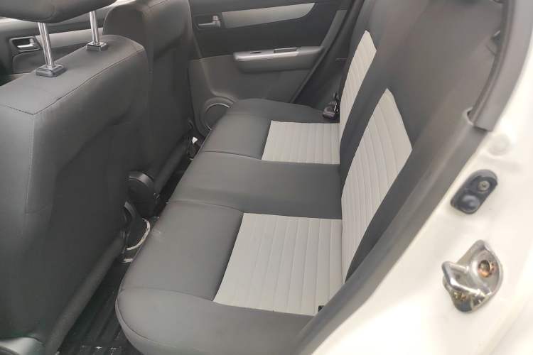 Used Suzuki Swift 2013 1.3L Manual Value Edition