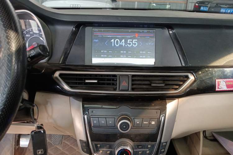 Used Zotye Domy X5 2017 Value Edition 1.6L Manual Fashion Model