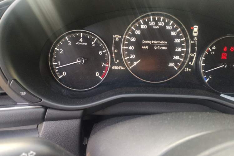 Used Mazda 3 Axela 2020 1.5L Manual ZhiMei Edition Odometer Close Up