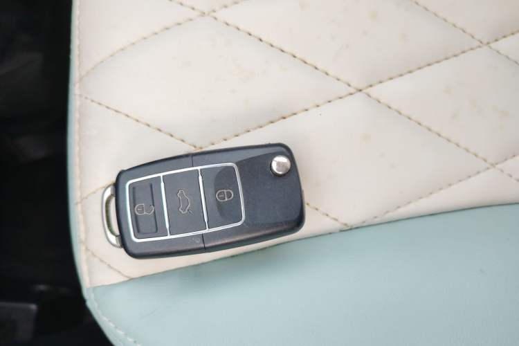 Used Brilliance Xinri i03 2021 318 km 31.45 kWh