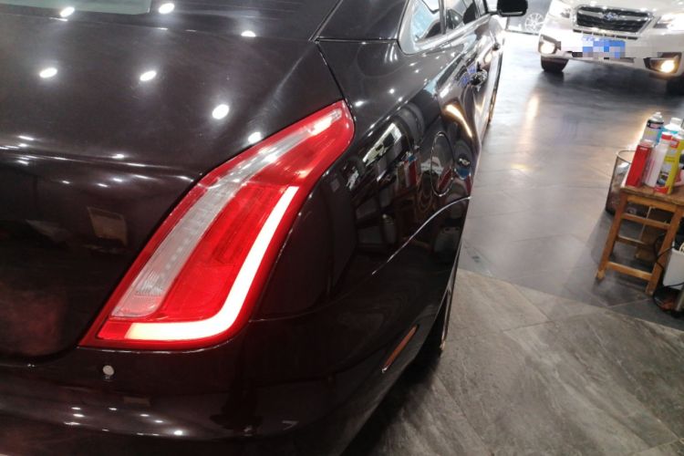 Used Jaguar XJ 2016 XJL 2.0T Two-Wheel-Drive Elegant Business Edition
