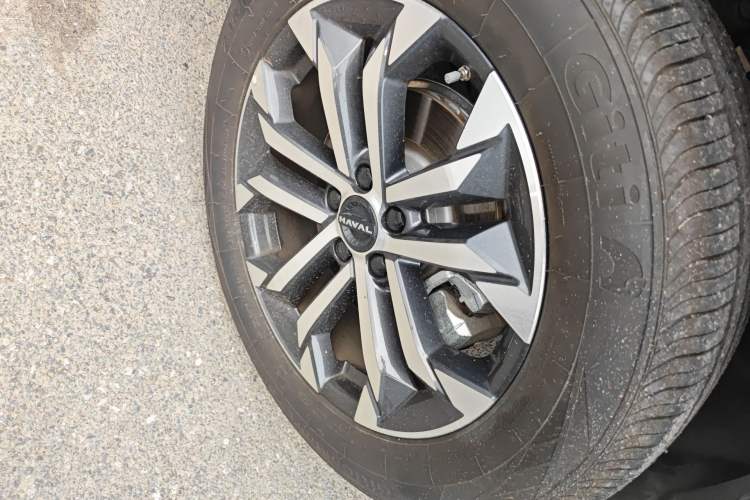 Used Haval DARGO 2024 1.5T DCT Labrador Edition Right Front Wheel Hub