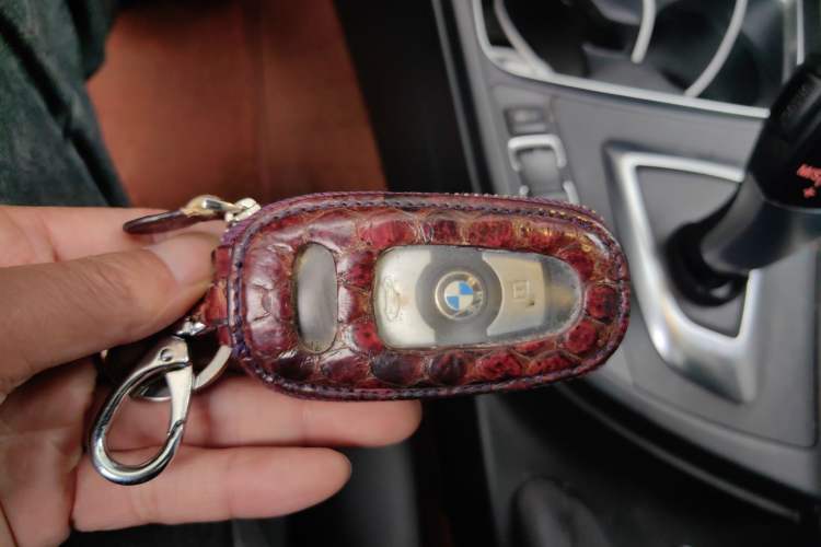 Used BMW 3 Series 2014 320Li Fashion Model
