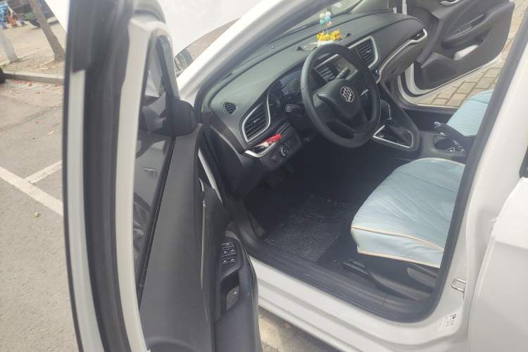 Used Buick GT 2021 1.3T Automatic Mild Hybrid Elite Version Driver Seat