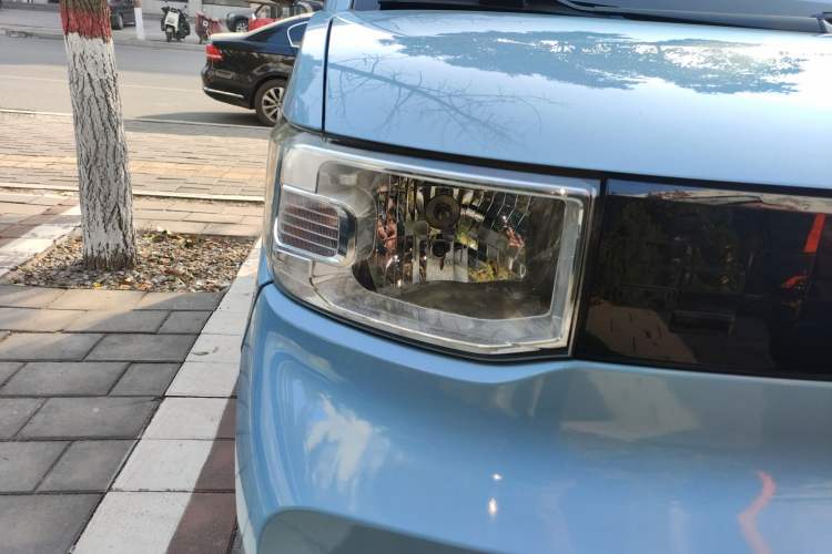 Used Wuling Hongguang MINIEV 2020 Enjoy Edition Lithium-Ion Battery Right Front Headlight