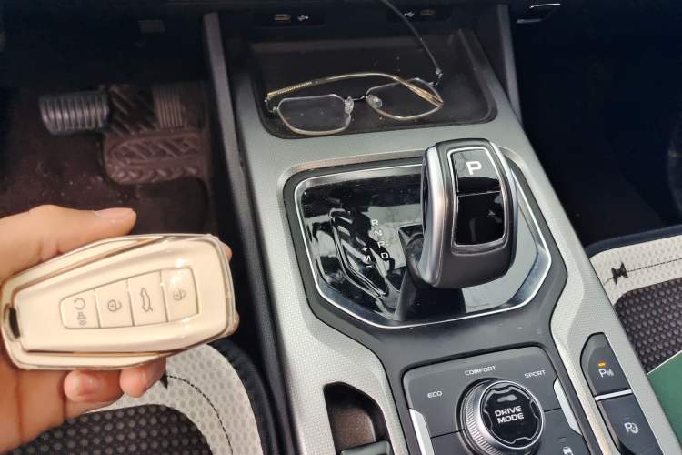 Used Geely Auto Haoyue 2020 1.8TD DCT Flagship 5-Seater
