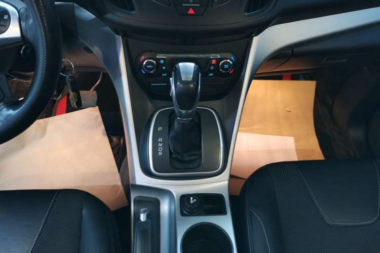 Used Ford Kuga 2013 1.6L GTDi Two-Wheel-Drive Trend Model
