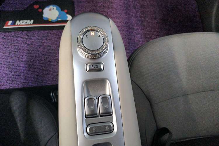 Used CHANGAN NEVO Lumin 2025 205 km Xiangqin Version Gear Lever