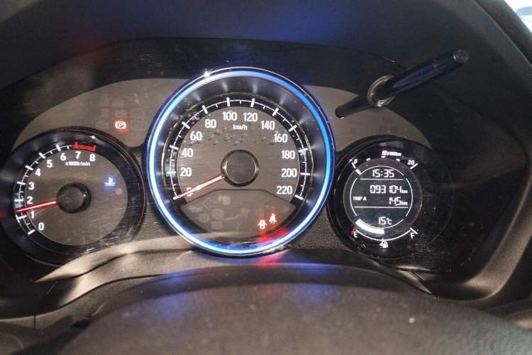 Used Honda XR-V 2015 1.5L LXi Manual Classic Edition
