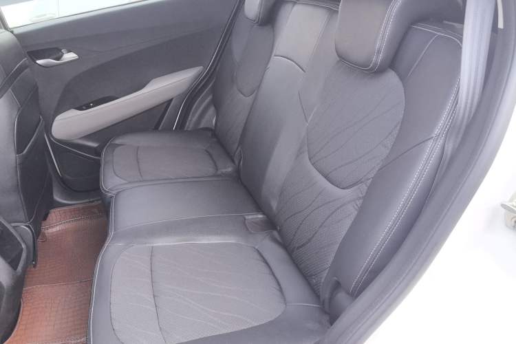 Used Baojun 510 2017 1.5L Automatic Fashion Model
