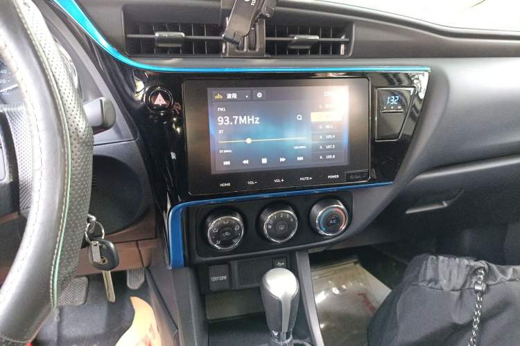 Used Toyota Levin 2018 185T CVT Luxury Edition China V Standard Audio And AC Panel