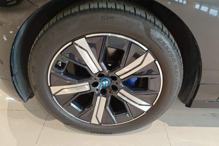 Used BMW iX 2022 xDrive40 Exterior 4