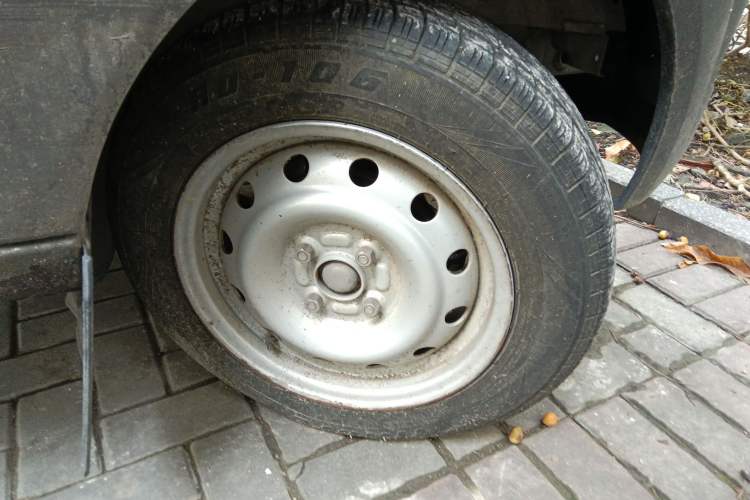 Used Jinbei Hiace X30 2020 1.5L Van Super-Enjoyment Model China VI Standard SWC15M
