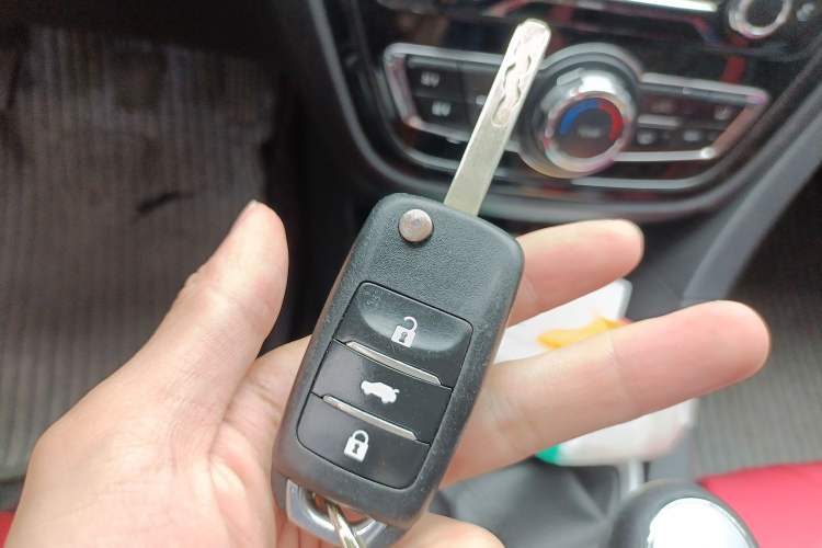 Used Changan Alsvin V7 2016 1.6L Manual Enjoyment Model China V Standard