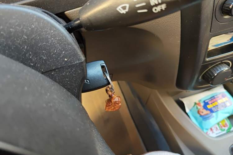 Used Wuling Rongguang V 2015 1.5L Practical Version