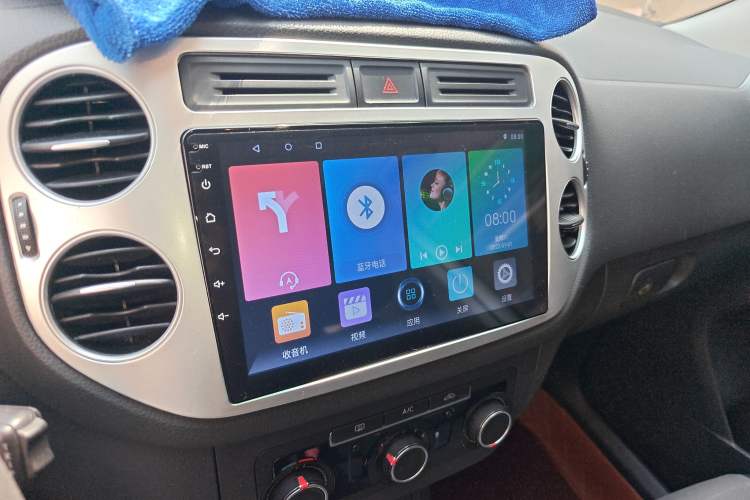 Used Volkswagen Tiguan 2015 1.8TSI Automatic Two-Wheel Drive Trend Edition Audio And AC Panel