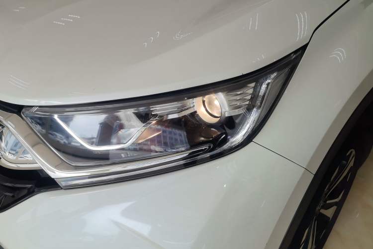 Used Honda CR-V 2017 240TURBO CVT Front-Wheel Drive Fashion Edition