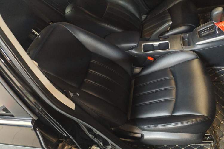 Used Nissan Sylphy 2022 Classic 1.6XE CVT Comfort Edition Right Front Seat