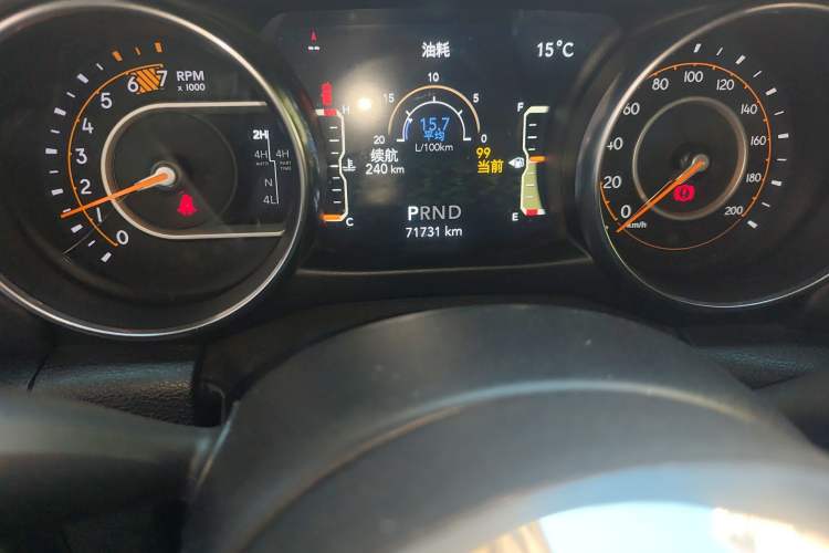 Used Jeep Wrangler 2019 2.0T Sahara Four-Door Version China VI Emission Standard