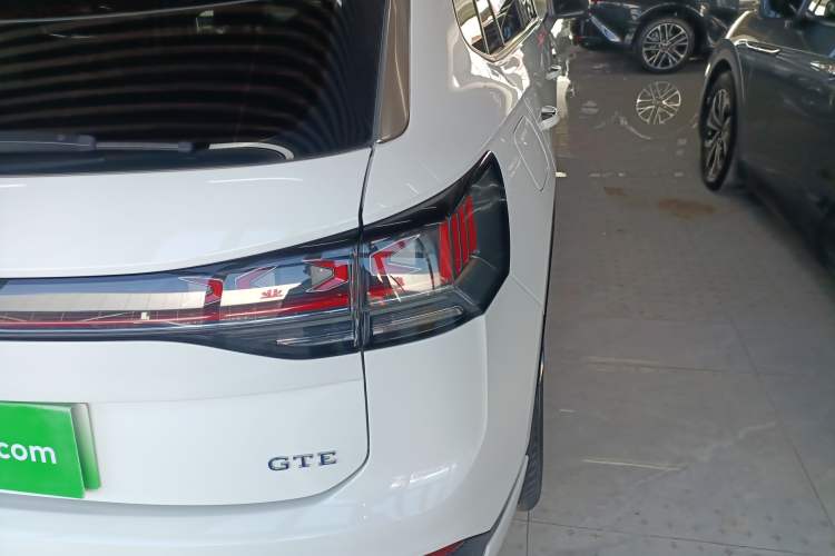 Used Volkswagen Tayron GTE Plug-in Hybrid 2023 280TSI Luxury Plus Advanced Edition
