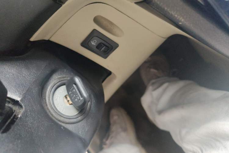 Used Soueast V3 Lingyue 2014 1.5L Manual Smart Edition Vehicle Key