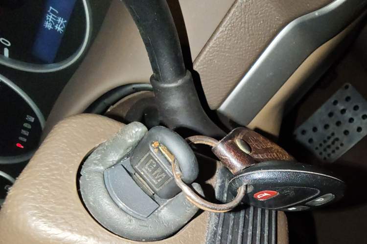 Used Buick GL8 2014 2.4L Classic Edition