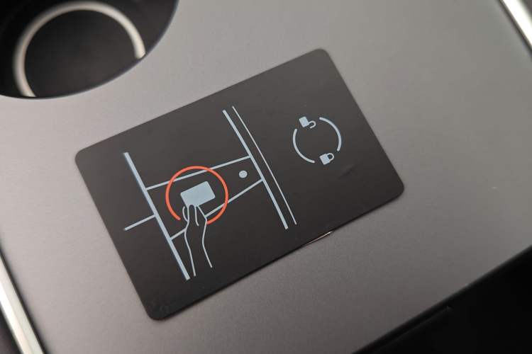 Used Tesla Model Y 2022 Performance High-Performance All-Wheel-Drive Version Vehicle Key