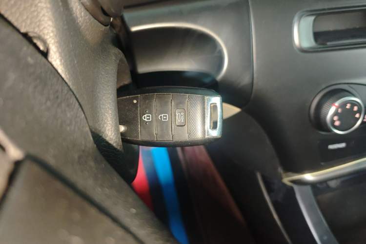 Used Kia K5 2015 2.0L Automatic GL