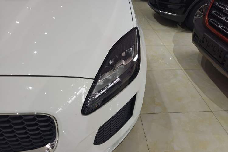Used Jaguar E-PACE 2018 P200 S China VI Left Front Headlight