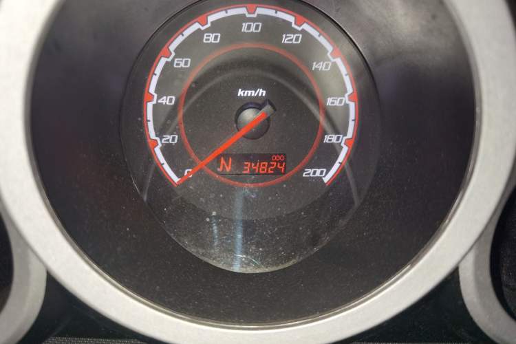 Used CHANGAN CX20 2014 1.4L IMT Sunroof Navigation Version China IV Standard