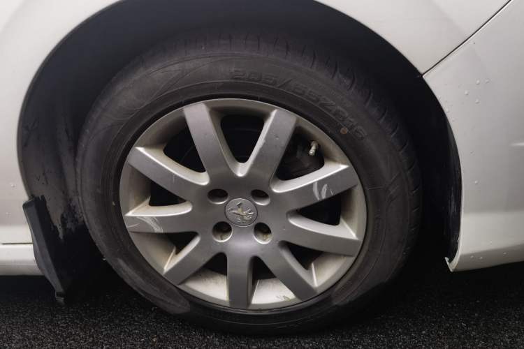 Used Peugeot 308 2012 1.6L Manual YouShang Edition
