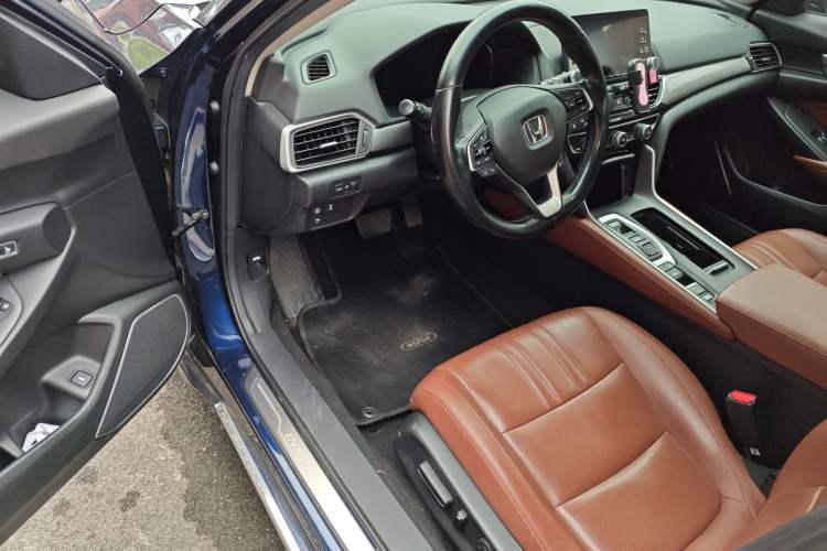 Used Honda Inspire 2019 Rui·Hybrid 2.0L Jing Shang Edition China VI Driver Seat