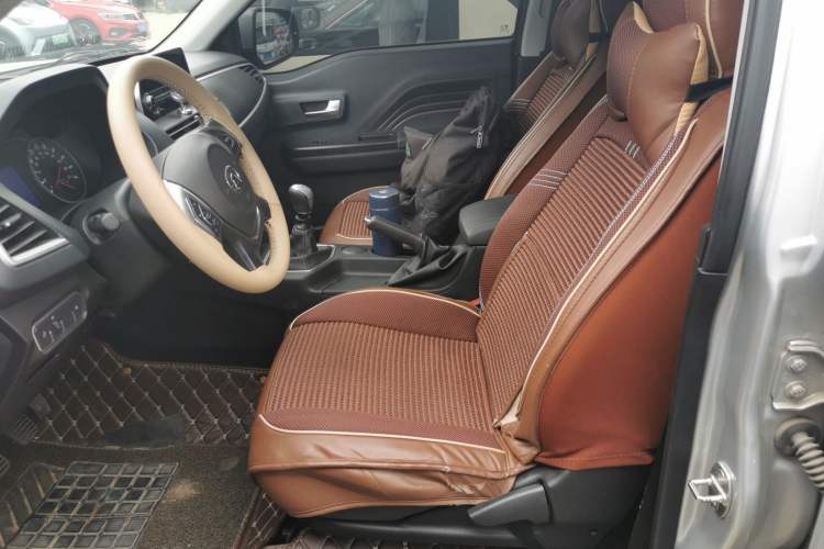 Used Great Wall Wingle 7 2019 2.0T Diesel Two-Wheel Drive Value Edition China VI Standard Big Double Cab GW4D20M