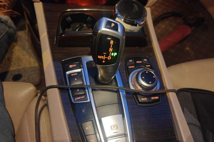 Used BMW 7 Series 2011 730Li Elegant Model Gear Lever