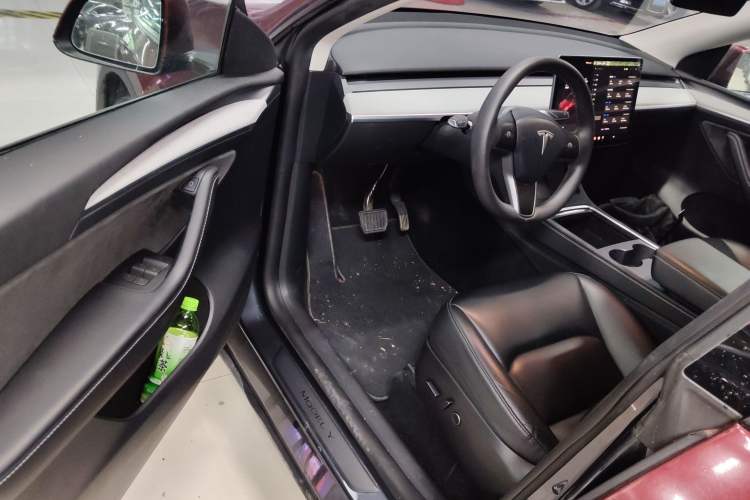 Used Tesla Model Y 2024 Rear-Wheel-Drive Version