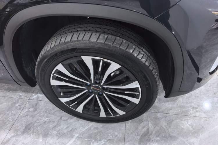 Used EXEED Lingyun 2024 300T Two-Wheel Drive Starlight Edition