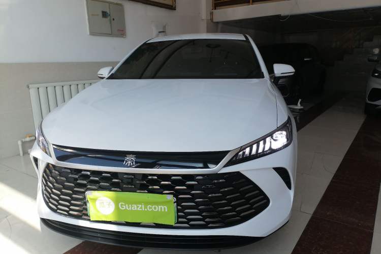 Used BYD Qin PLUS 2025 DM-i Smart Drive 55KM Leading Model Front