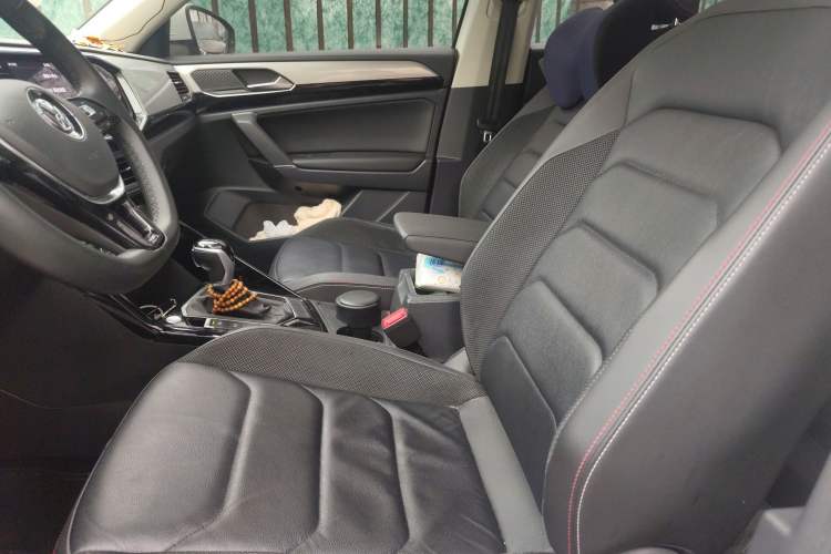 Used Volkswagen Tayron 2019 330TSI Two-Wheel Drive Luxury Model China VI Standard Left Front Seat