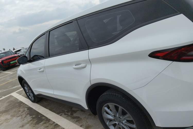 Used Livan Maple 80V 2021 Youtong Edition Lithium Iron Phosphate