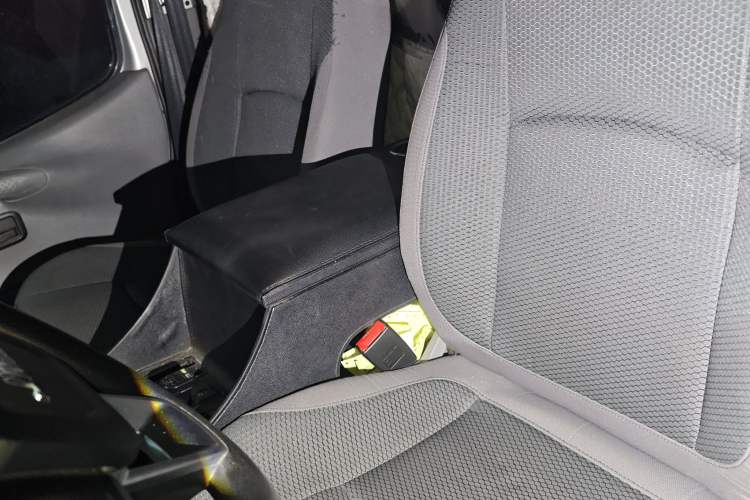 Used JMC Transit 2021 2.8T Space King Taurus Long Wheelbase Mid-Height Rear Single Tire – Step 6-Seater Diesel Euro VI JX493
