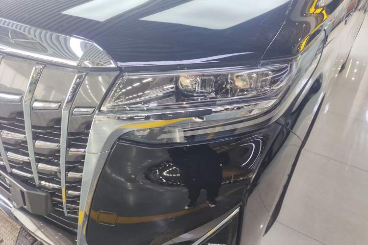 Used Toyota Alphard 2021 Dual-Engine 2.5L Prestige Edition