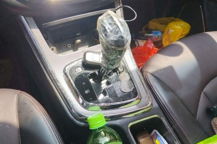 Used Baojun 560 2016 1.8L iAMT Luxury Model