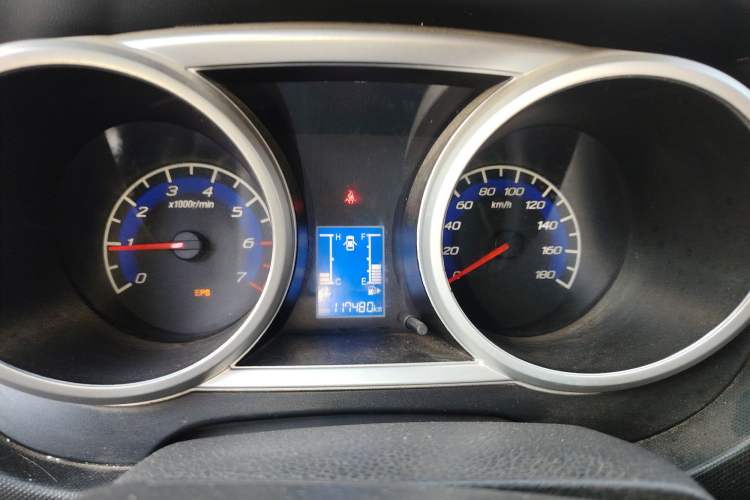 Used CHANGAN KAICHENG Ounuo S 2012 1.5L Elite Version Instrument Cluster