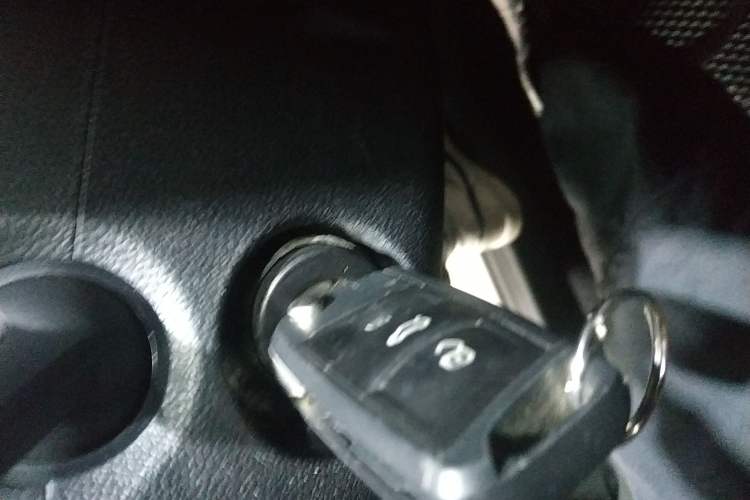 Used Volkswagen T-Cross 2023 Revised 1.5L Automatic Fashion Edition Interior 1