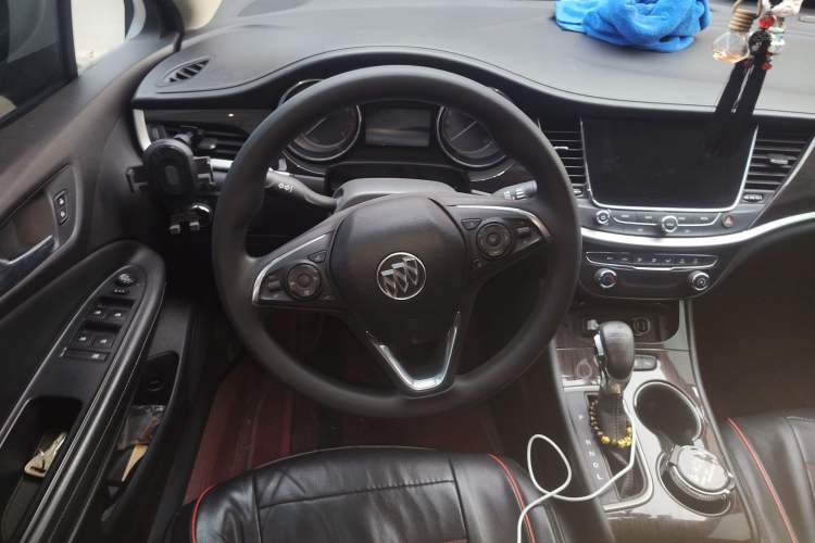 Used Buick Verano 2019 Sedan 20T Dual-Clutch Leading Model
