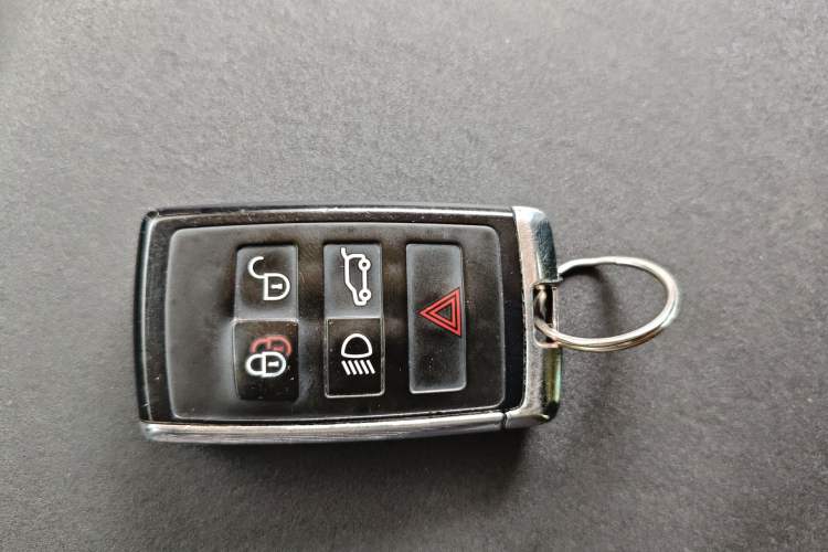 Used Land Rover Defender 2020 110 P400 SE