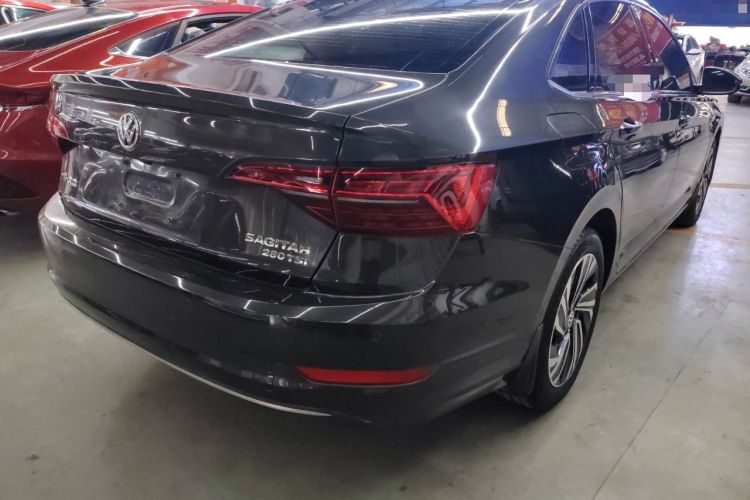 Used Volkswagen Sagitar 2022 280TSI DSG Flyover Edition
