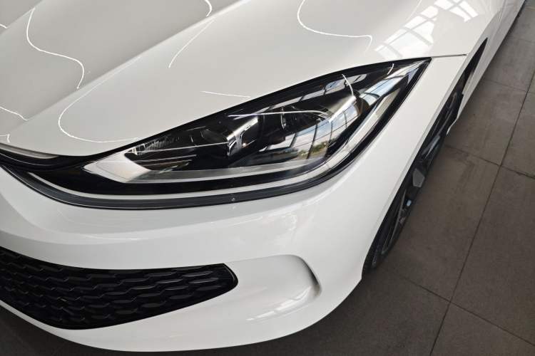 Used Volkswagen Lamando 2023 Lavida L 280TSI DSG Cool & Spicy Edition
